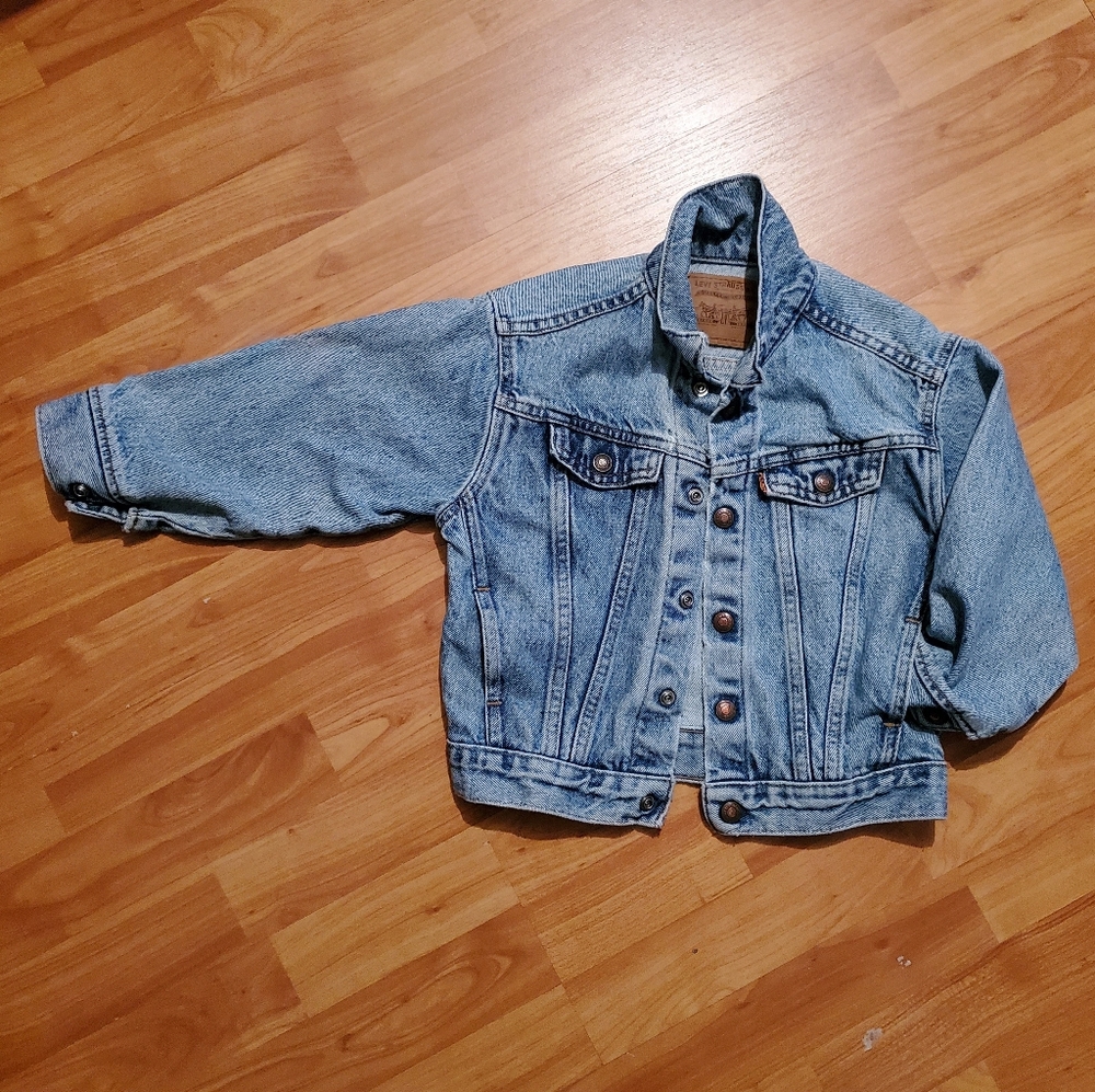 Little Levi's denim jacket - toddler 6